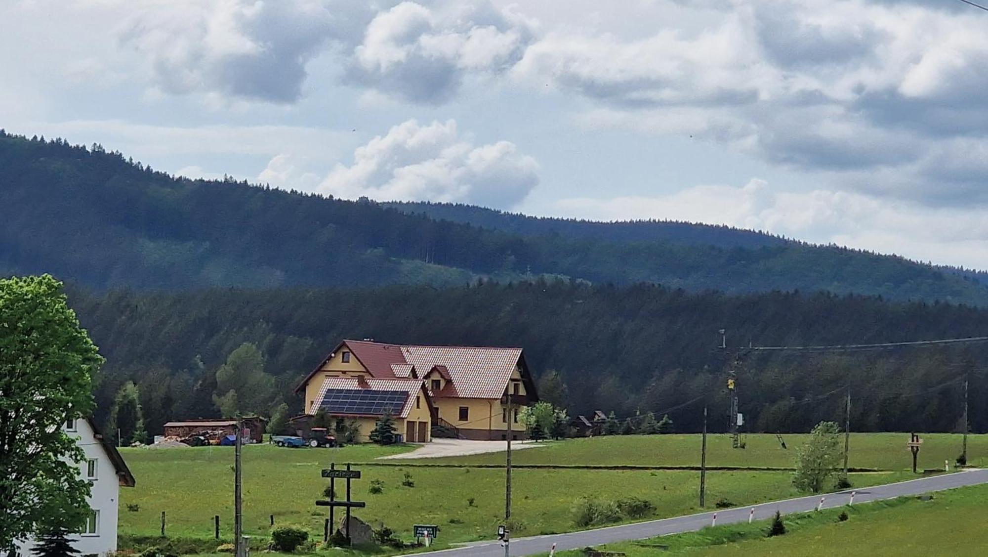 All Season Klimatyzowany Dom Przy Szlaku Z Prywatnym Tarasem I Widokiem Na Gory Orlickie - Sudety Sauna&Jacuzzi, Skalne Miasto Lasowka Bagian luar foto